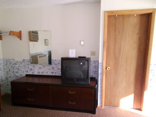 Cedar Hill Motel Hillsboro Екстериор снимка